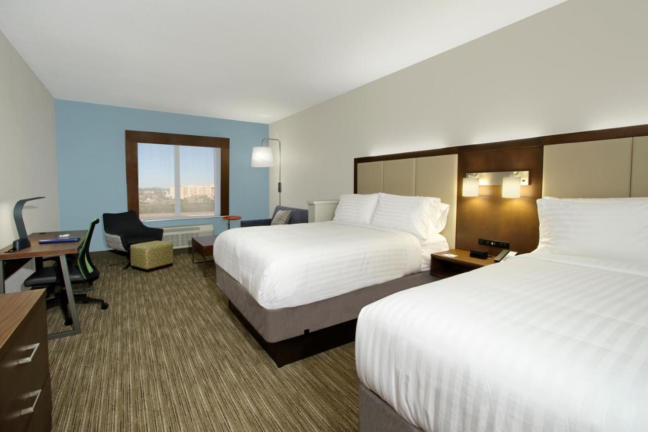 Holiday Inn Express & Suites Columbus North By Ihg Экстерьер фото